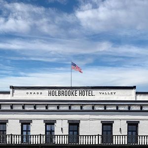 The Holbrooke Hotel